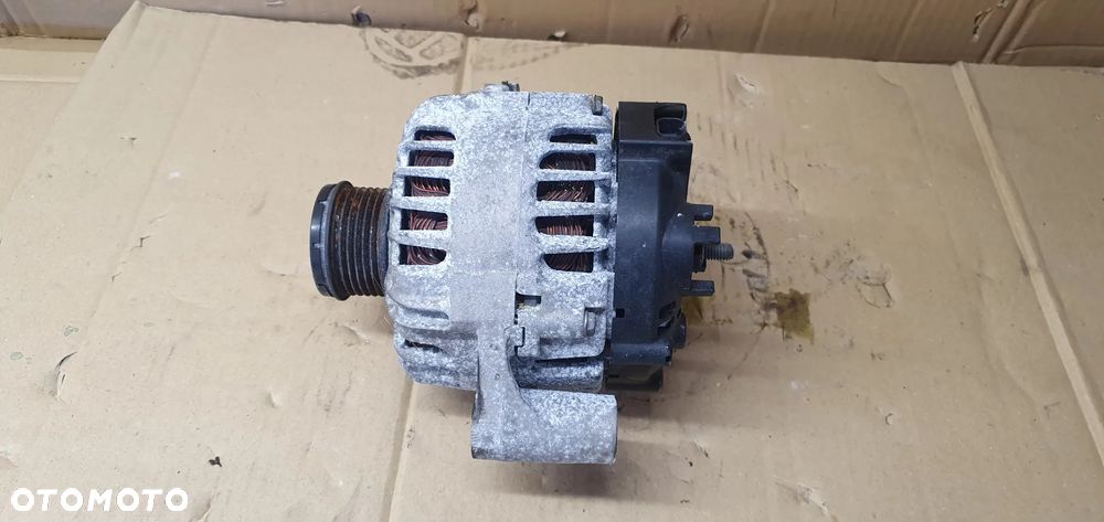Alternator prądnica Opel Insignia A 2.0 CDTI 13502582 - 1