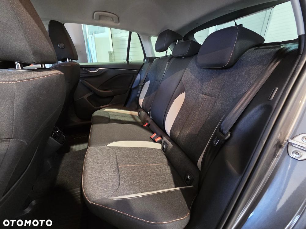 Skoda Scala 1.5 TSI Style DSG - 11