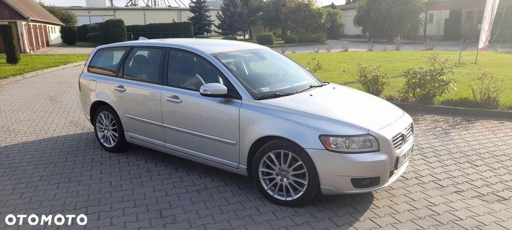 Volvo V50 - 3