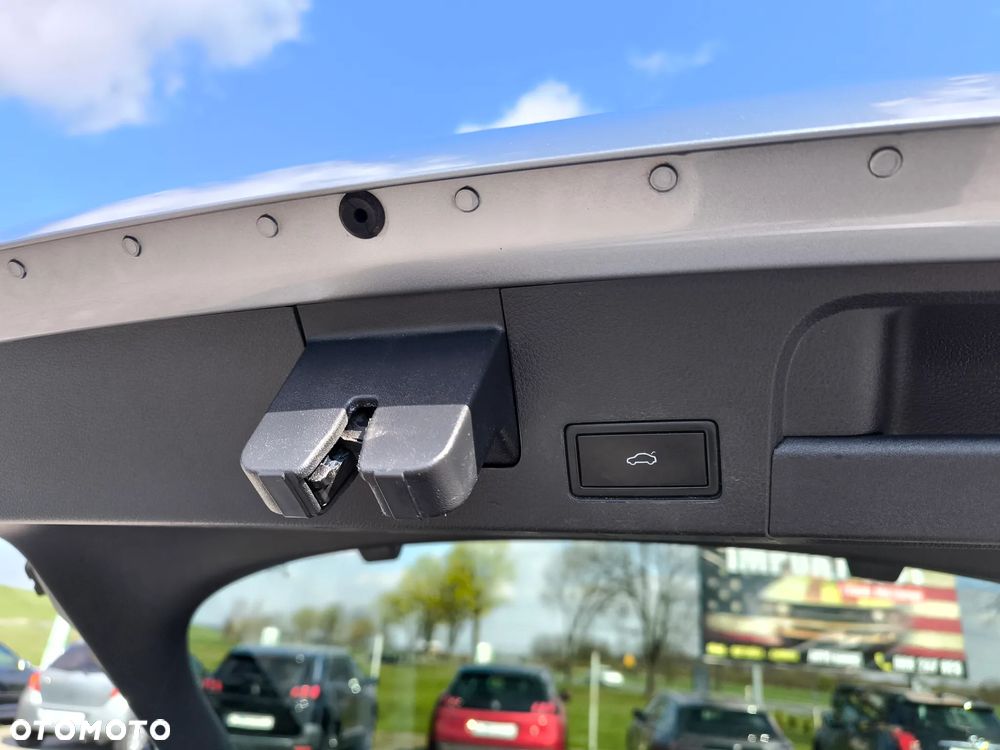 Volkswagen Arteon 2.0 TDI Elegance DSG - 17