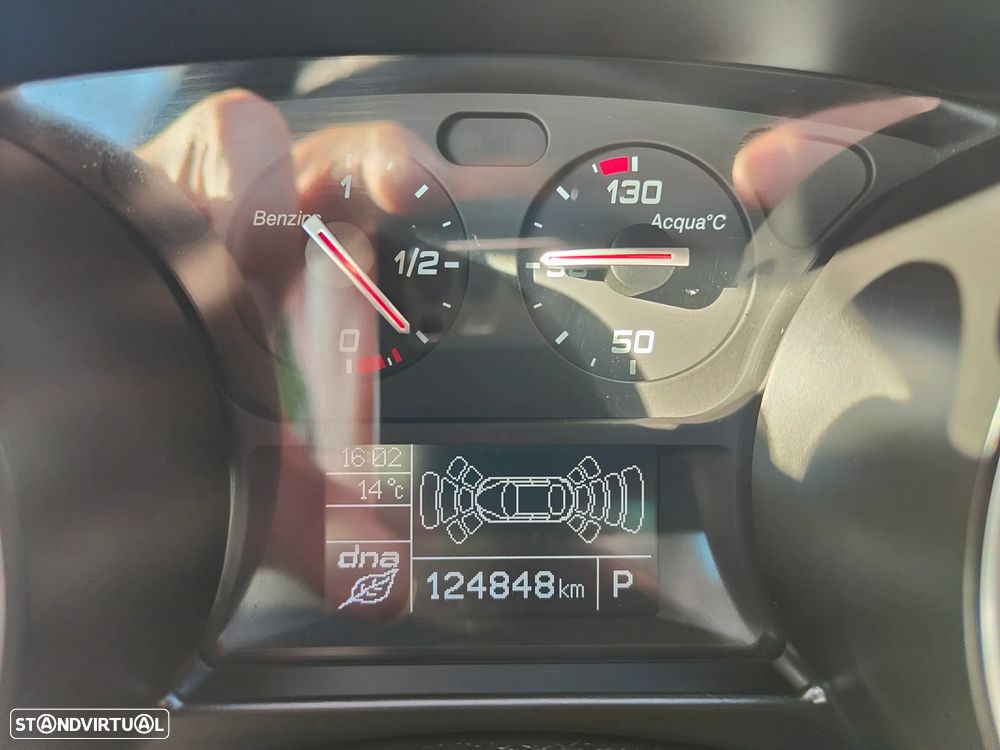 Alfa Romeo Giulietta 1750 TBi Veloce TCT - 25