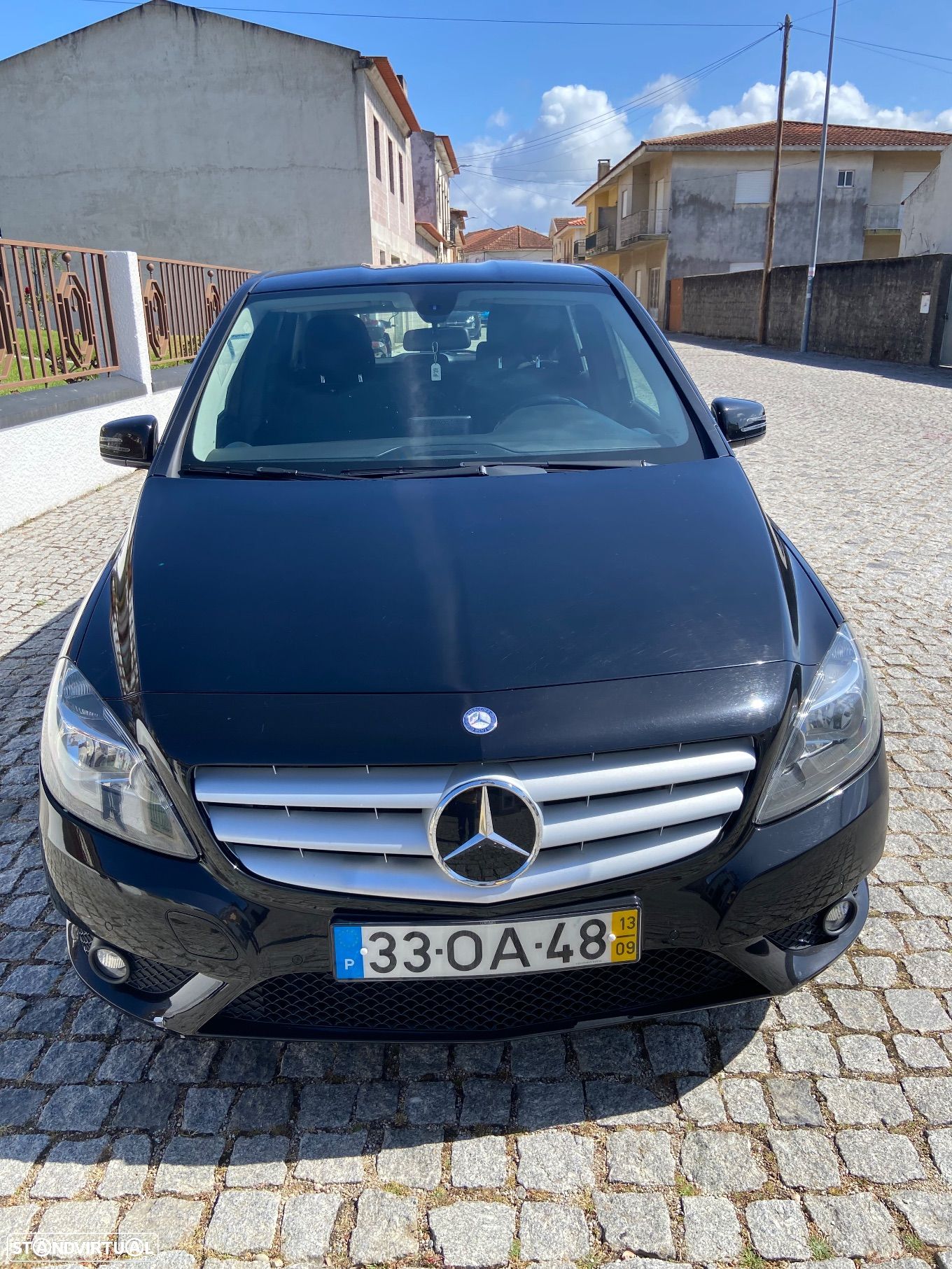 Mercedes-Benz B 180 - 1