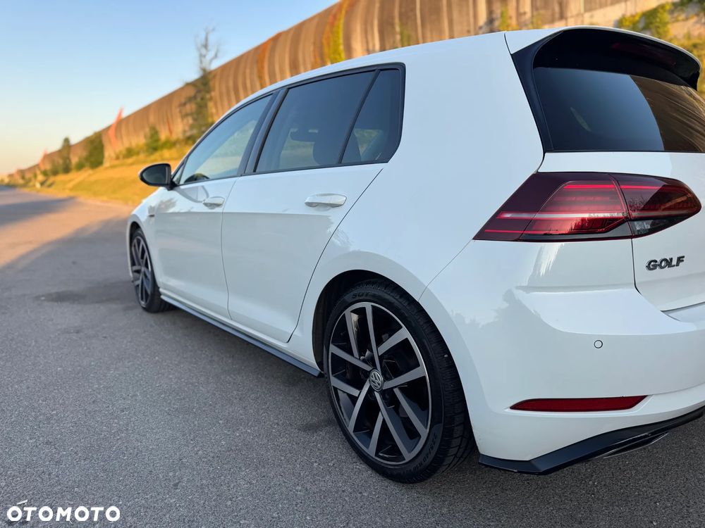 Volkswagen Golf 1.4 TSI BMT Highline - 16