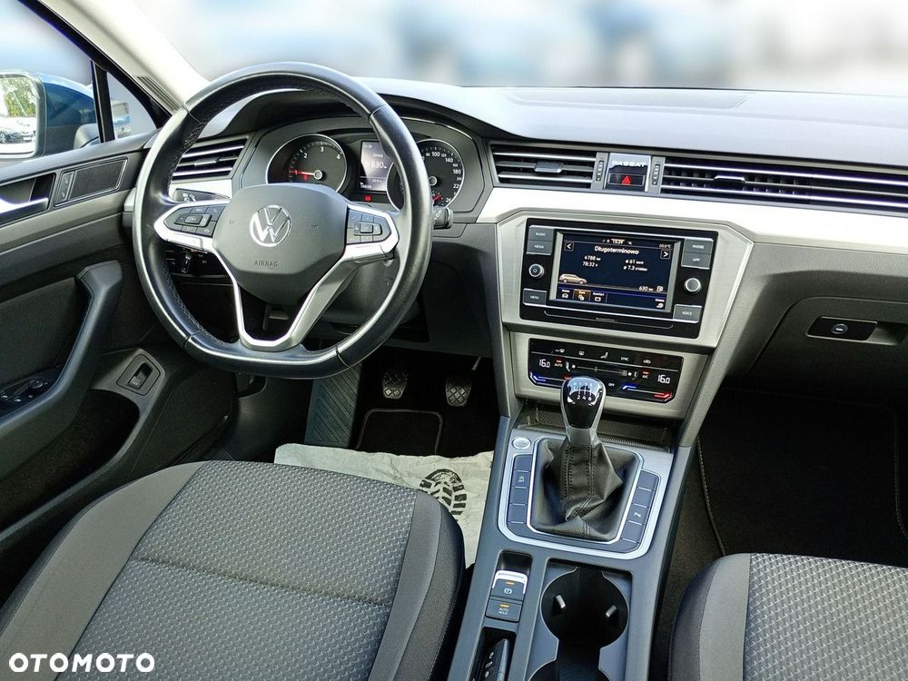 Volkswagen Passat Variant 2.0 TDI EVO Essence - 14