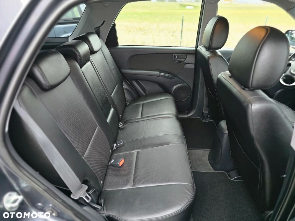 Kia Sportage 2.0 Expedition + - 25