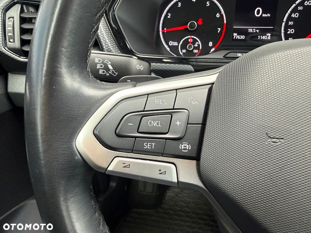 Volkswagen T-Cross - 20