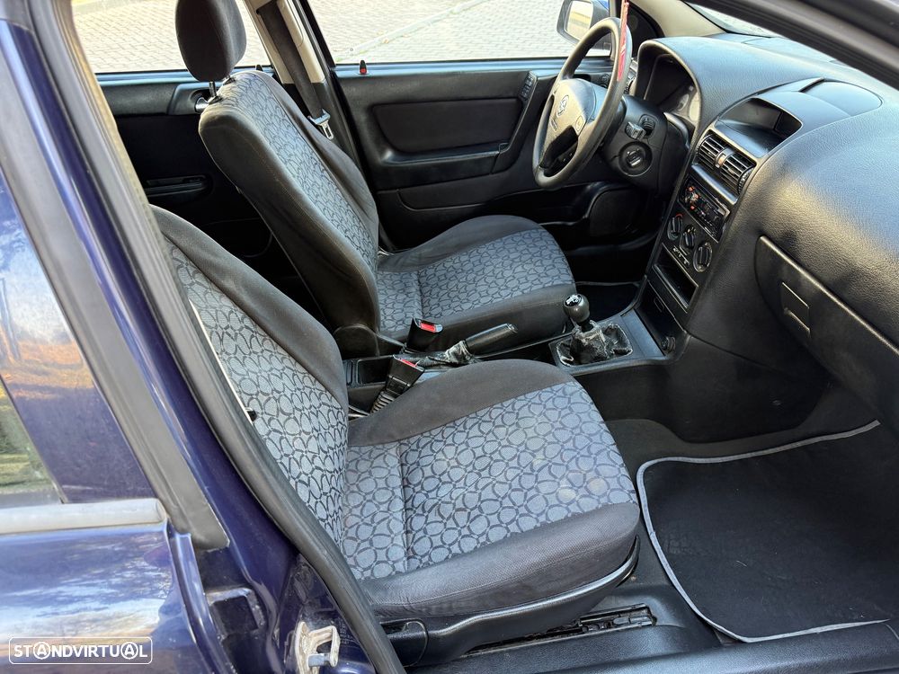 Opel Astra 1.4 Sport - 14