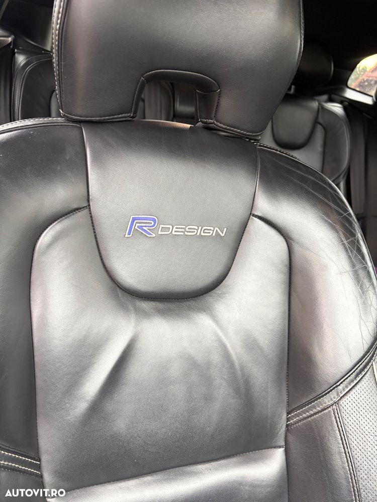 Volvo V40 D2 R Design - 28