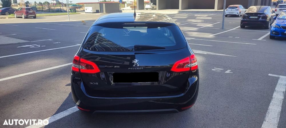 Peugeot 308 - 12