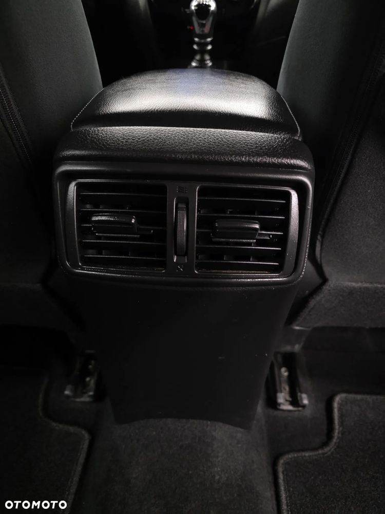 Nissan X-Trail 1.6 DIG-T Tekna 2WD - 19