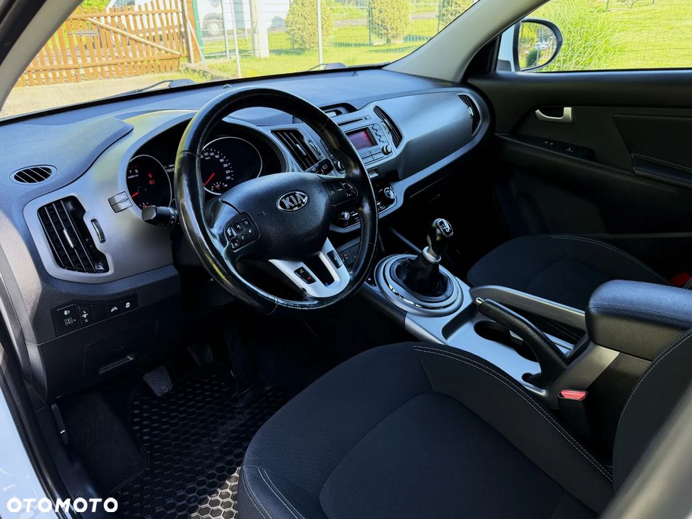 Kia Sportage 1.6 GDI 2WD Dream-Team Edition - 10