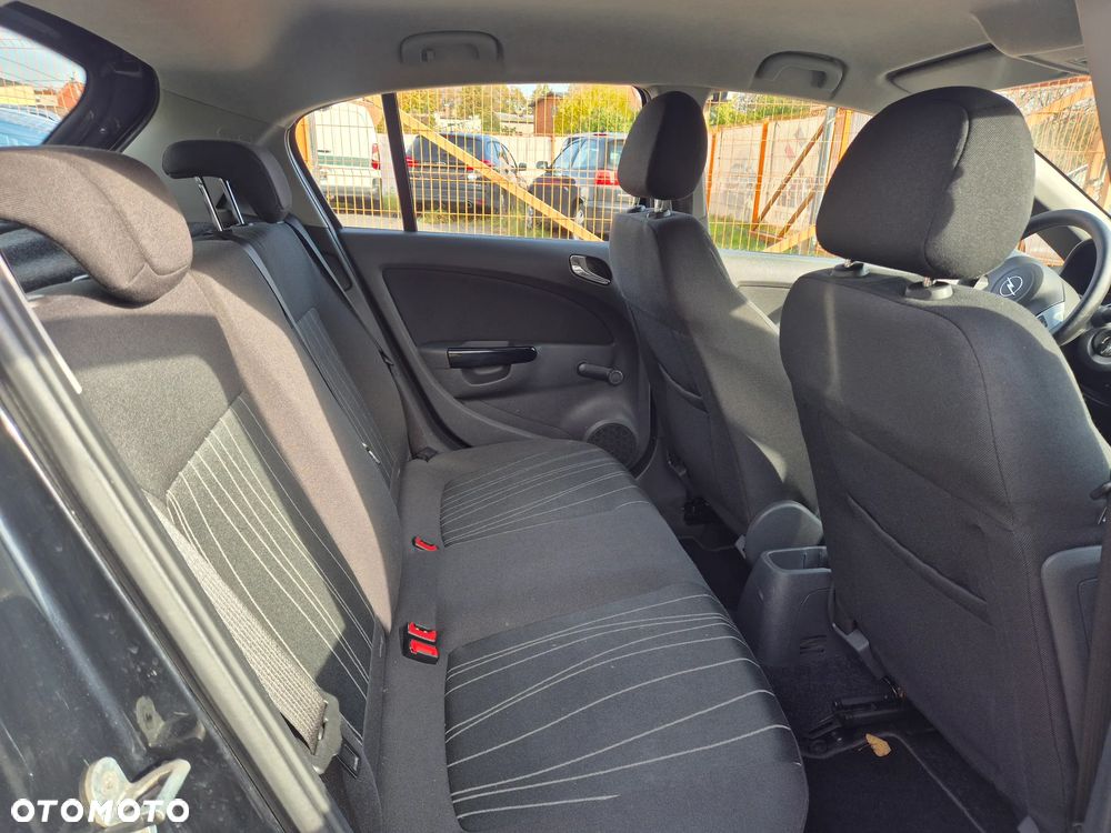 Opel Corsa 1.2 16V Catch me now - 15