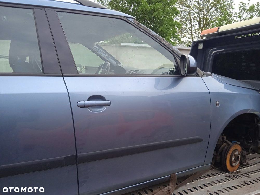 Drzwi Lewe Prawe Przednie Tylne Skoda Fabia II Kombi 9154 - 1