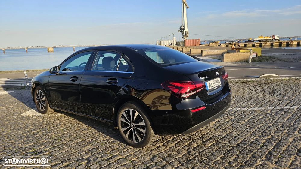Mercedes-Benz A 250 Limousine e Style Plus - 10
