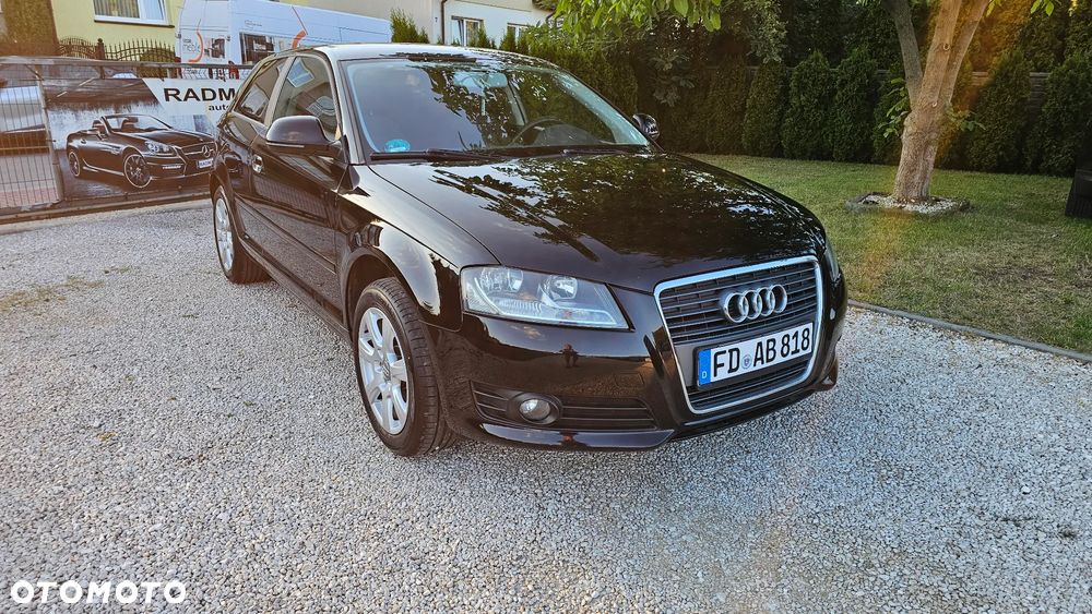 Audi A3 Sportback 1.6 Ambiente - 3