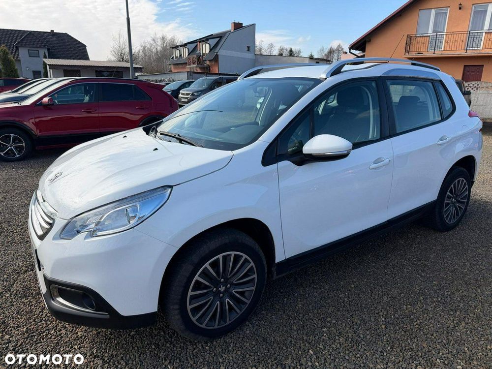 Peugeot 2008 - 11