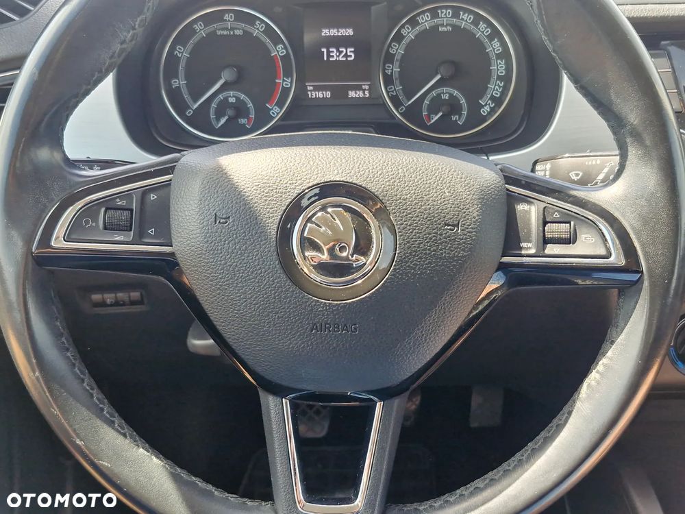 Skoda Fabia 1.0 Ambition - 8