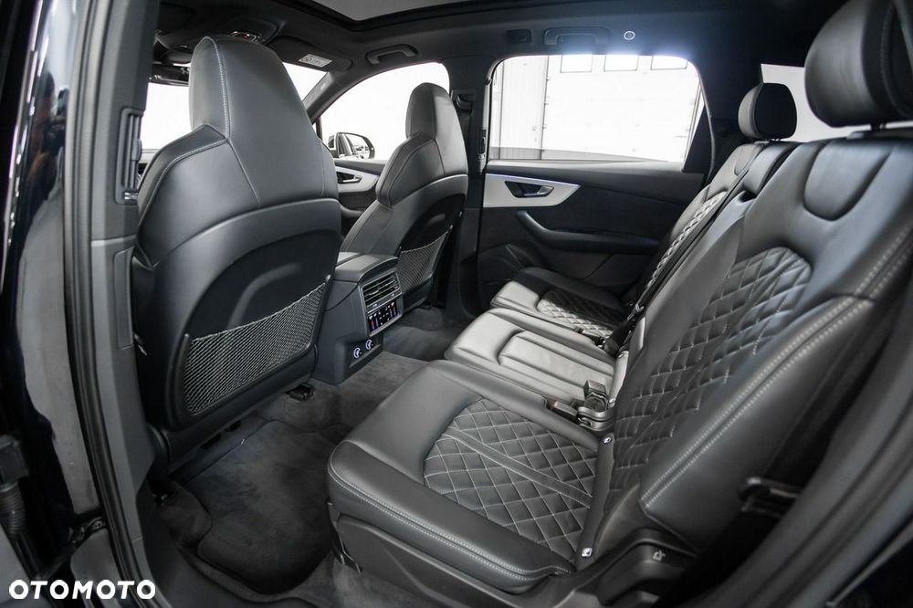 Audi SQ7 - 27