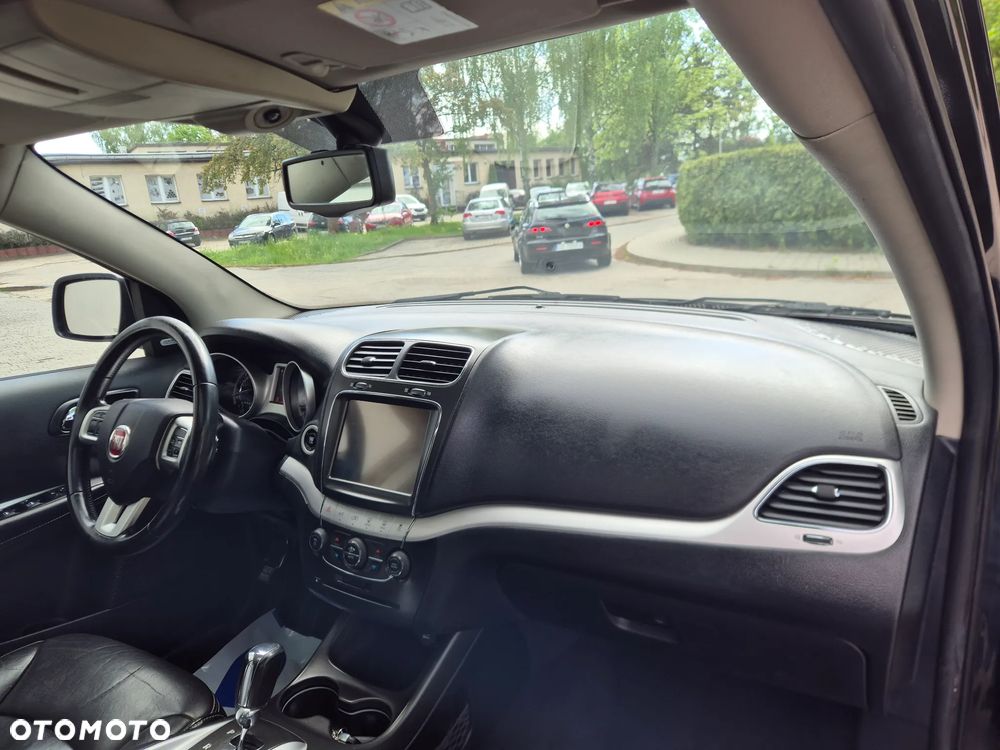 Fiat Freemont 2.0 Multijet Black Code AWD - 8
