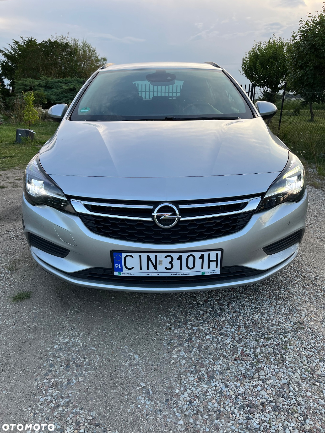 Opel Astra 1.6 D (CDTI) Automatik Sports Tourer Edition - 4