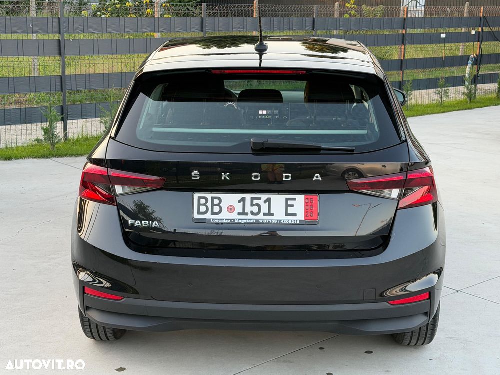 Skoda Fabia - 4