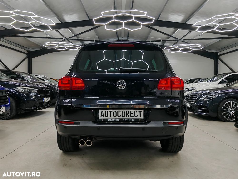 Volkswagen Tiguan 2.0 TDI 4Motion DSG BMT Sport & Style - 33