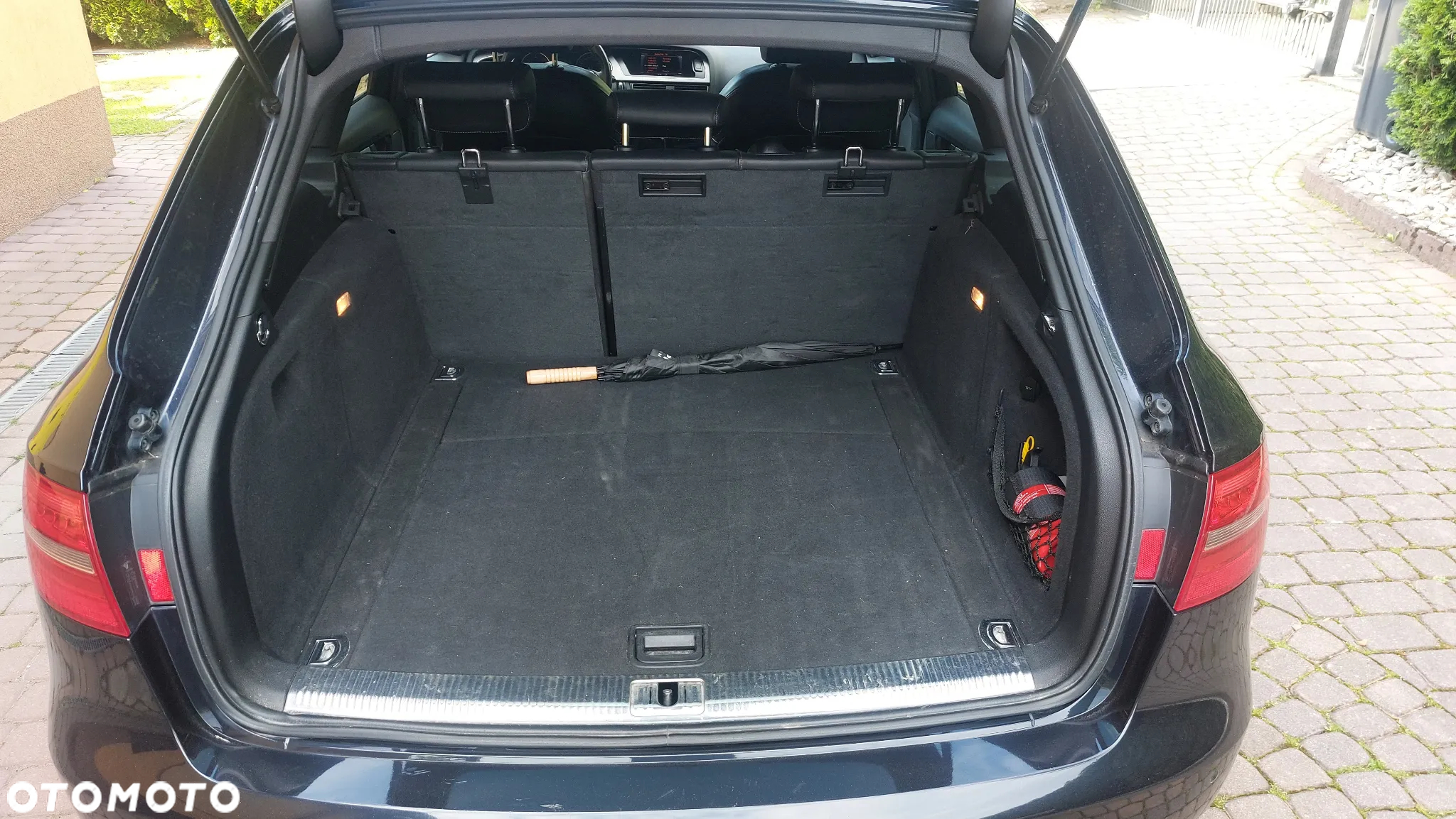 Audi A4 Avant 2.0 TDI DPF quattro S tronic S line Sportpaket - 12
