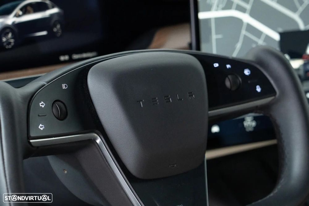 Tesla Model X Long Range AWD - 42