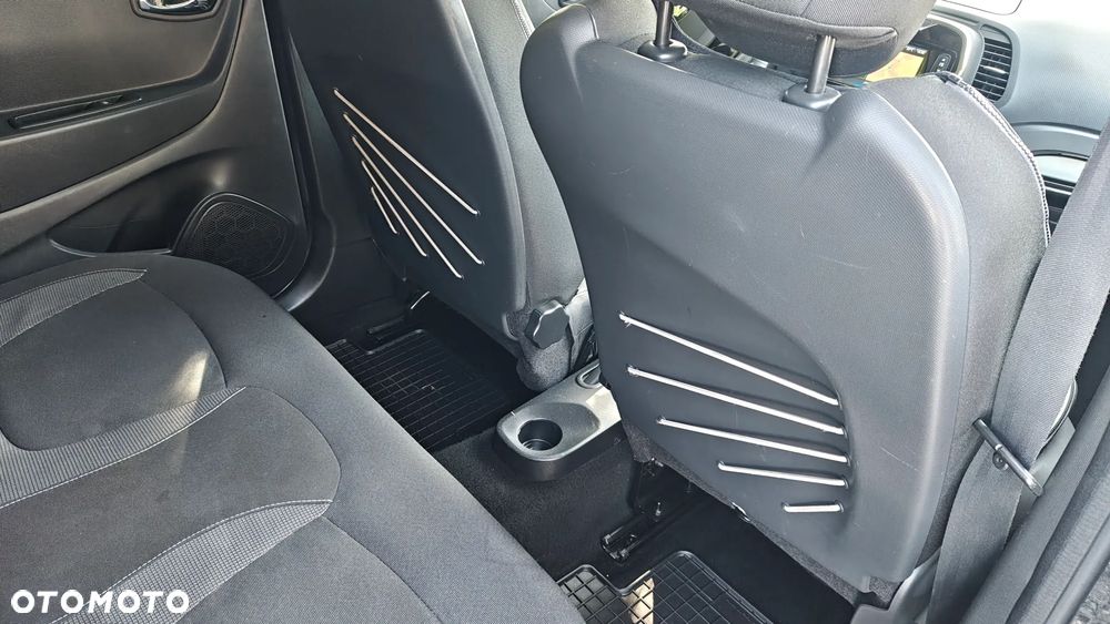 Renault Captur - 11