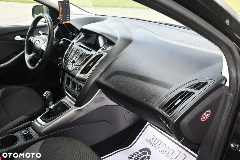 Ford Focus - 26