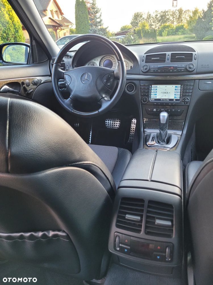 Mercedes-Benz Klasa E 500 Avantgarde - 26