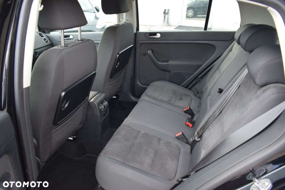 Volkswagen Golf Plus - 19