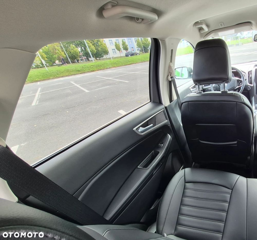 Ford Edge - 31
