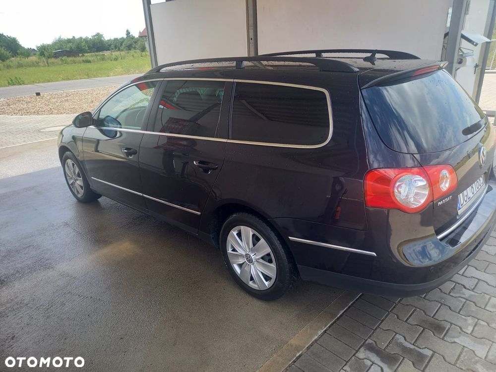 Volkswagen Passat 2.0 TDI Comfortline - 4