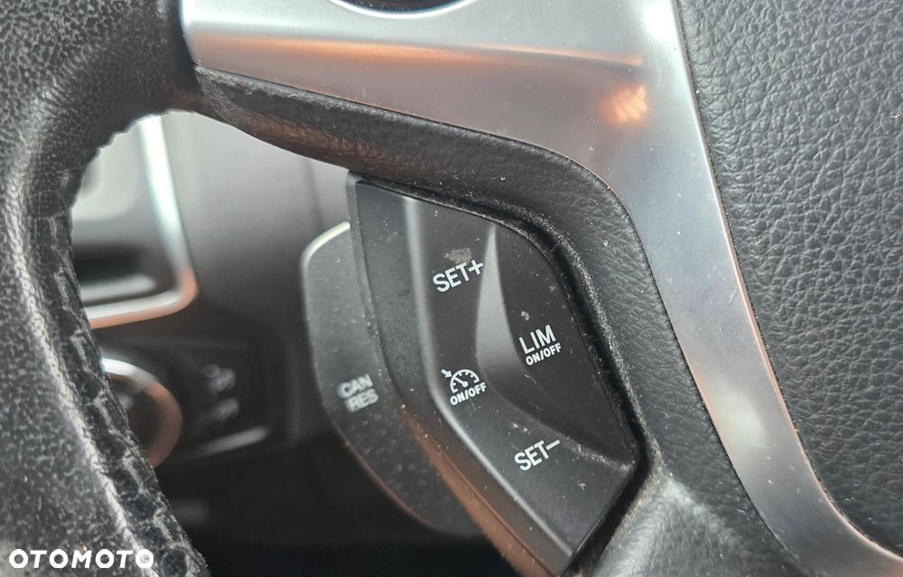 Ford Focus 1.6 EcoBoost Start-Stopp-System Titanium - 17