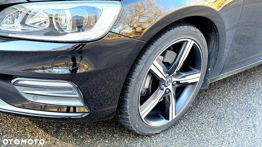 Volvo S60 T5 Drive-E R-Design Summum - 9