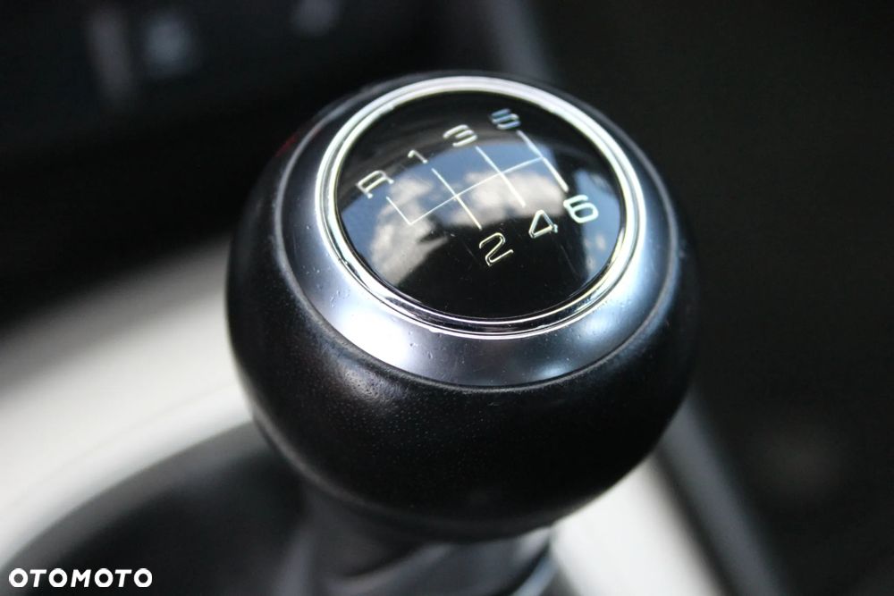 Audi Q3 2.0 TDI Edycja Specjalna - 38