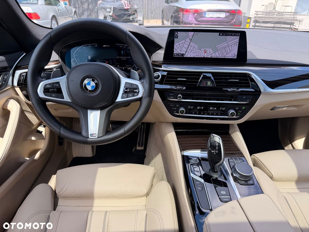 BMW Seria 5 530e iPerformance xDrive - 34