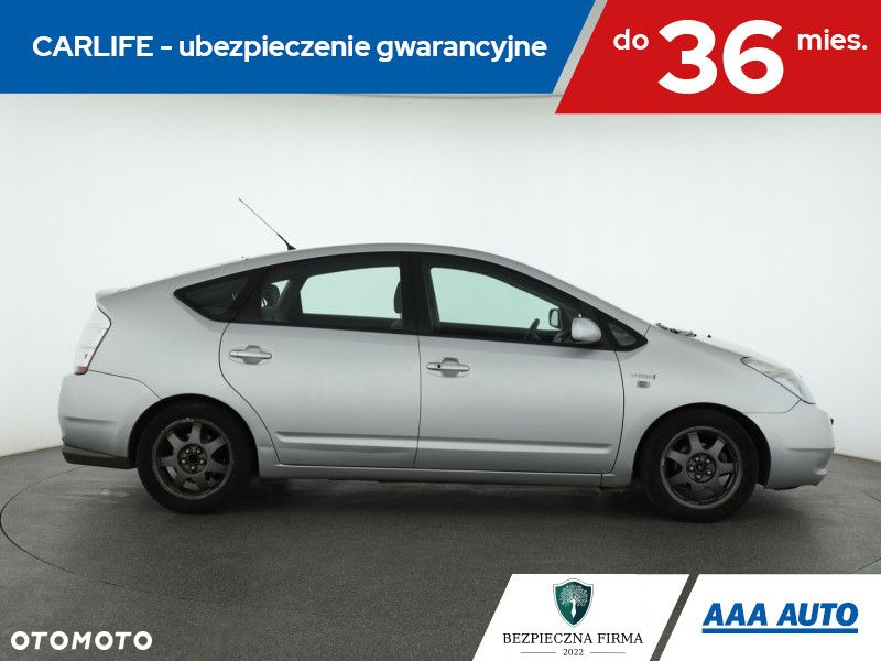 Toyota Prius - 7