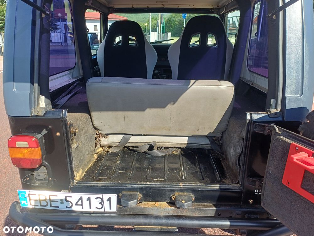 Jeep Wrangler - 18