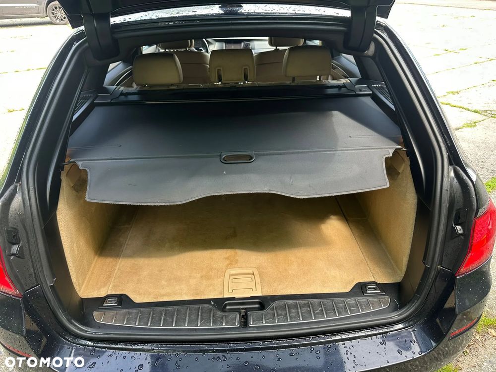 BMW Seria 5 535d - 12