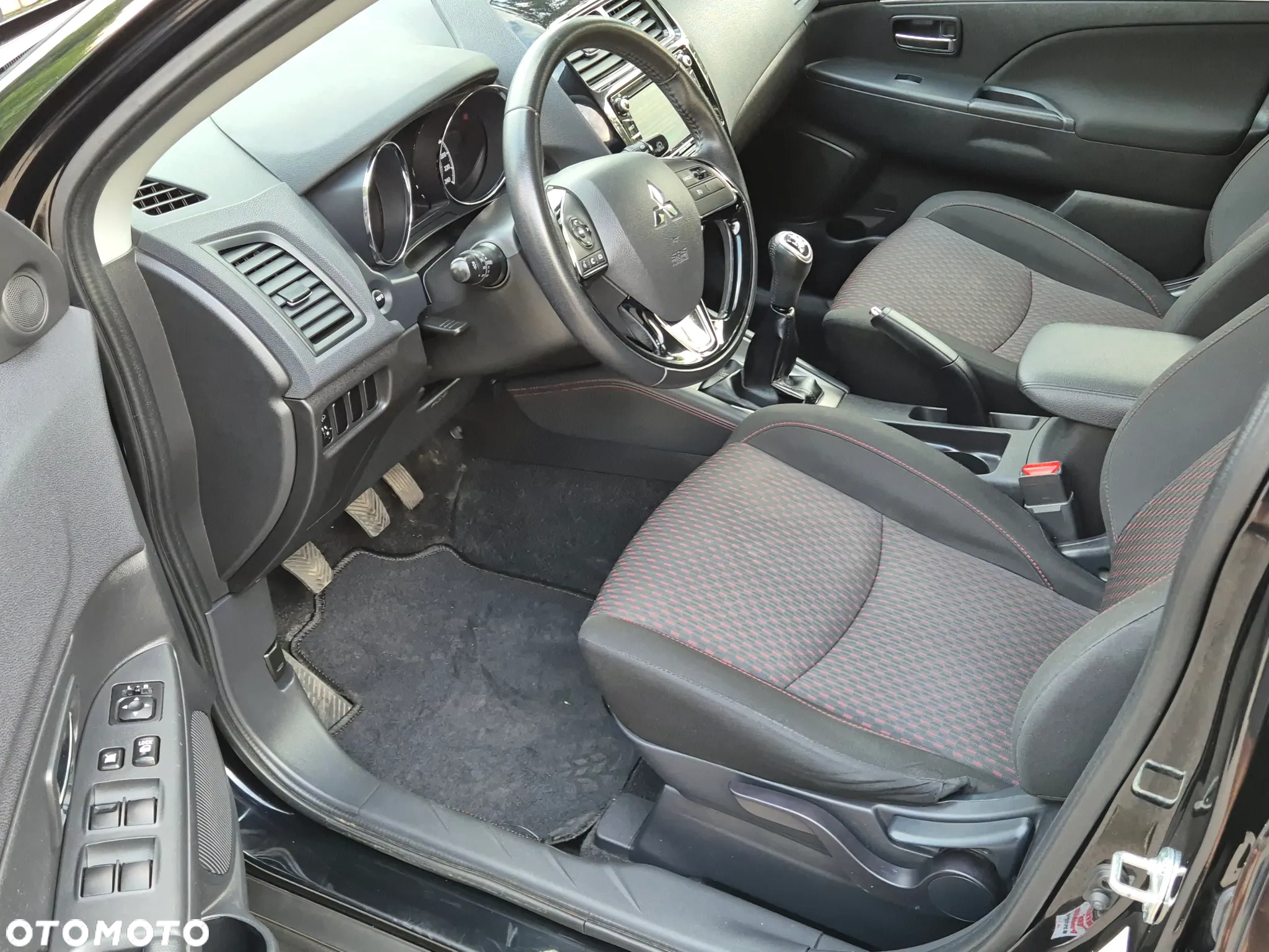 Mitsubishi ASX 1.6 ClearTec 2WD Edition - 9
