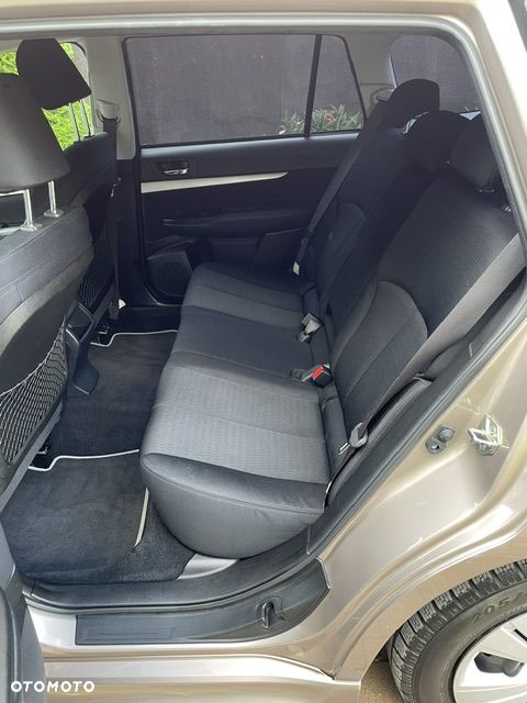 Subaru Legacy - 9