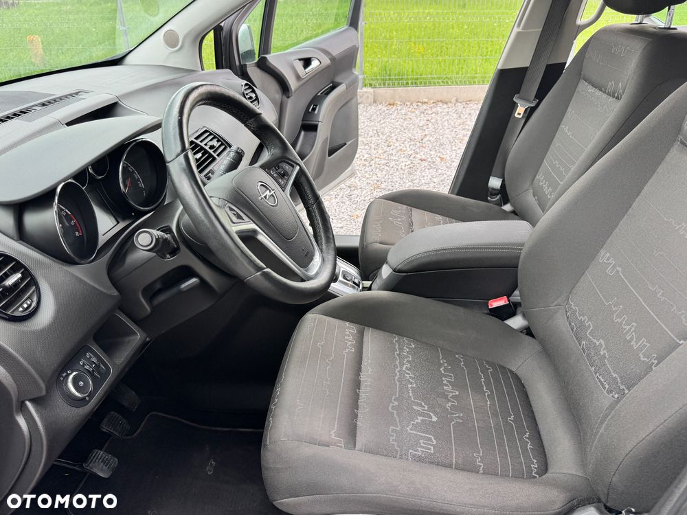Opel Meriva - 21