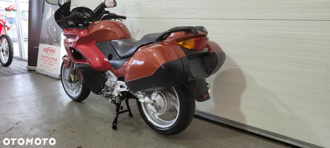 Honda NTV - 11