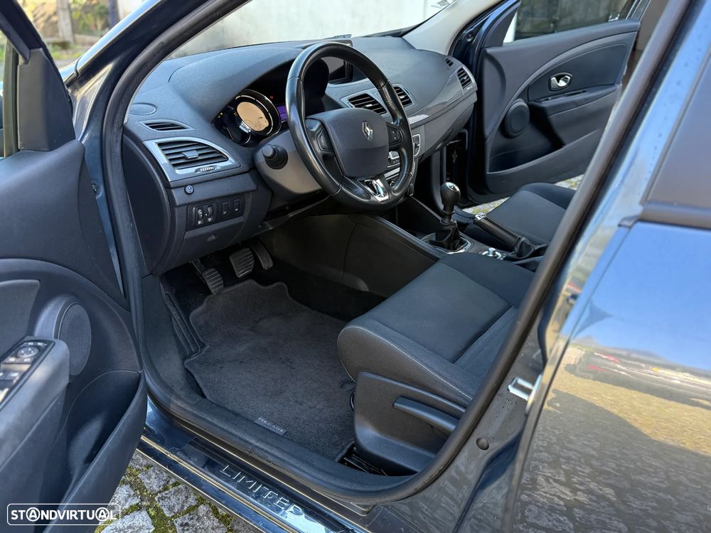 Renault Mégane Sport Tourer 1.5 dCi Limited - 10