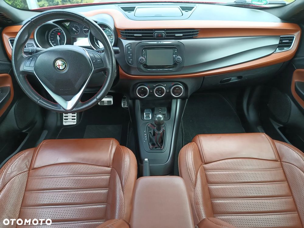 Alfa Romeo Giulietta - 16