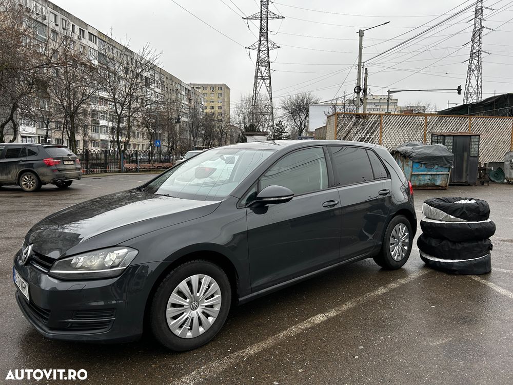Volkswagen Golf 1.6 TDI Comfortline - 8