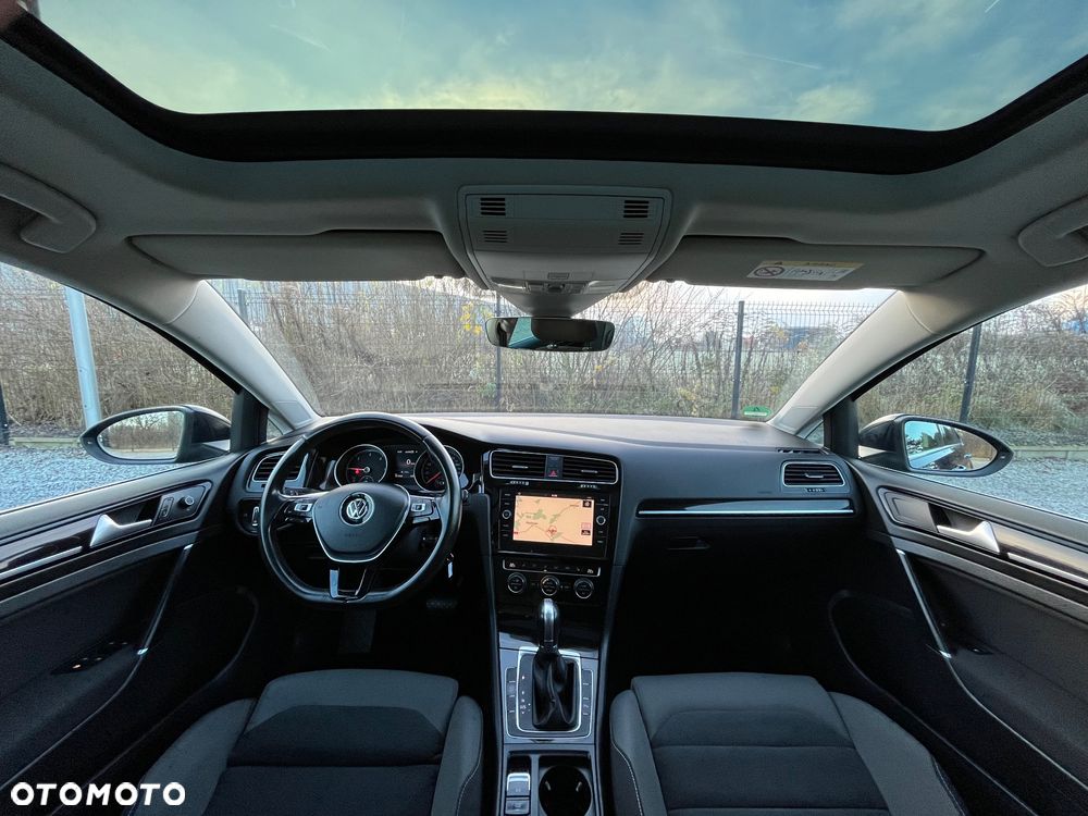 Volkswagen Golf 2.0 TDI BlueMotion Technology DSG Highline - 18