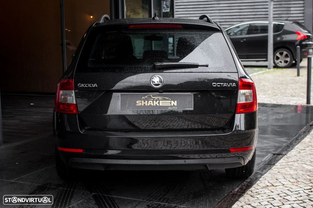 Skoda Octavia Break 1.6 TDI DSG Style - 8